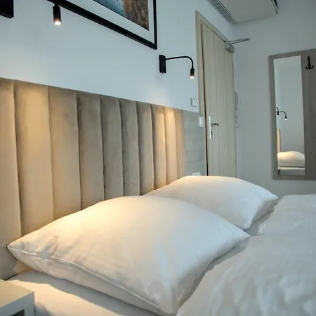 Hotel I Apartamenty Gorzelanny Dźwirzyno Exteriér fotografie