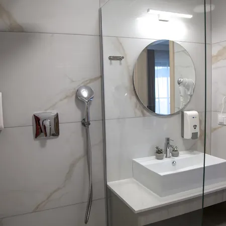 Hotel I Apartamenty Gorzelanny Dźwirzyno Exteriér fotografie