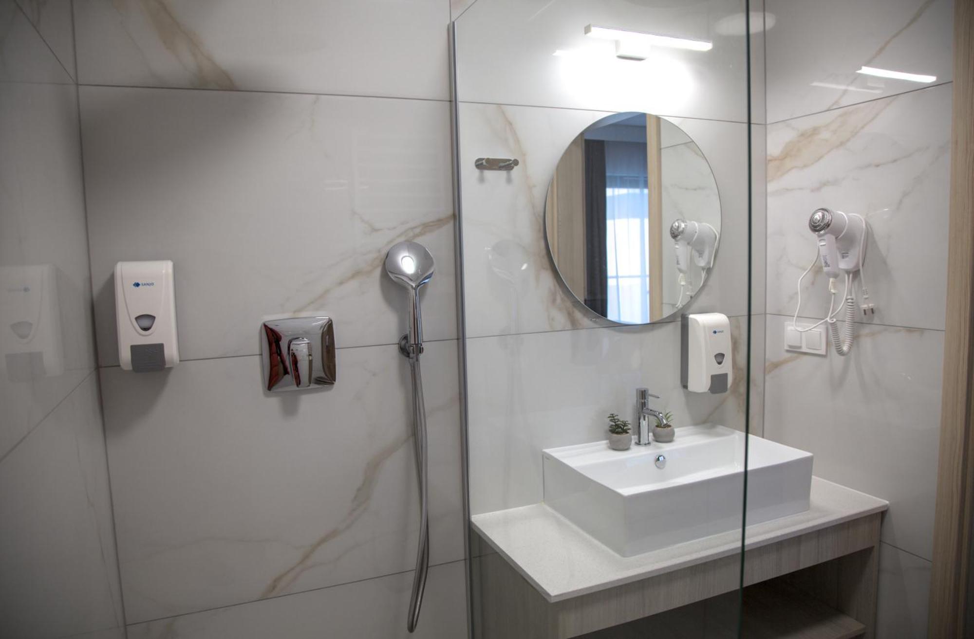 Hotell I Gorzelanny Dźwirzyno